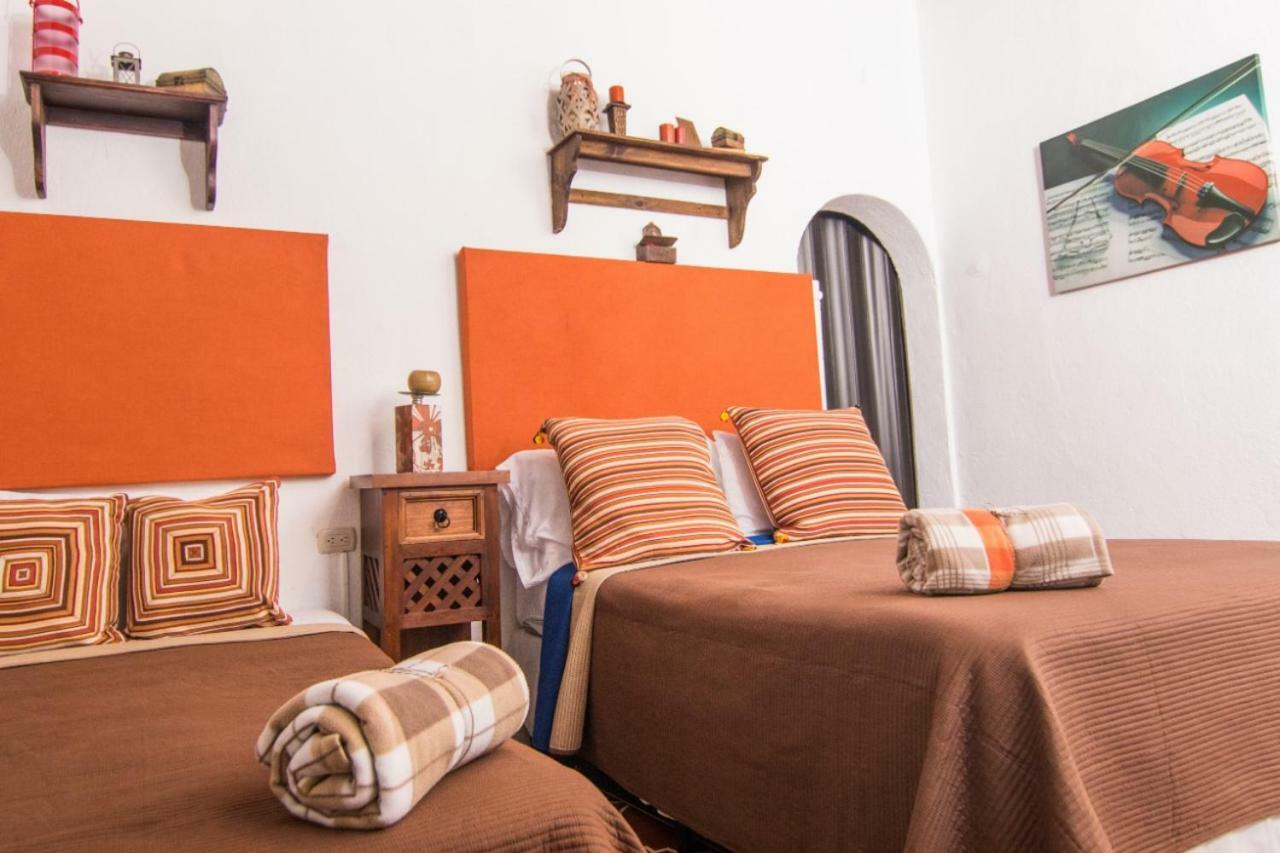 Hotel Posada Del Rosario Antigua Εξωτερικό φωτογραφία
