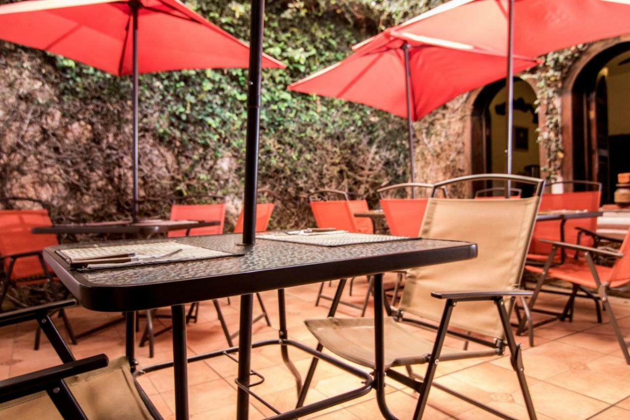 Hotel Posada Del Rosario Antigua Εξωτερικό φωτογραφία